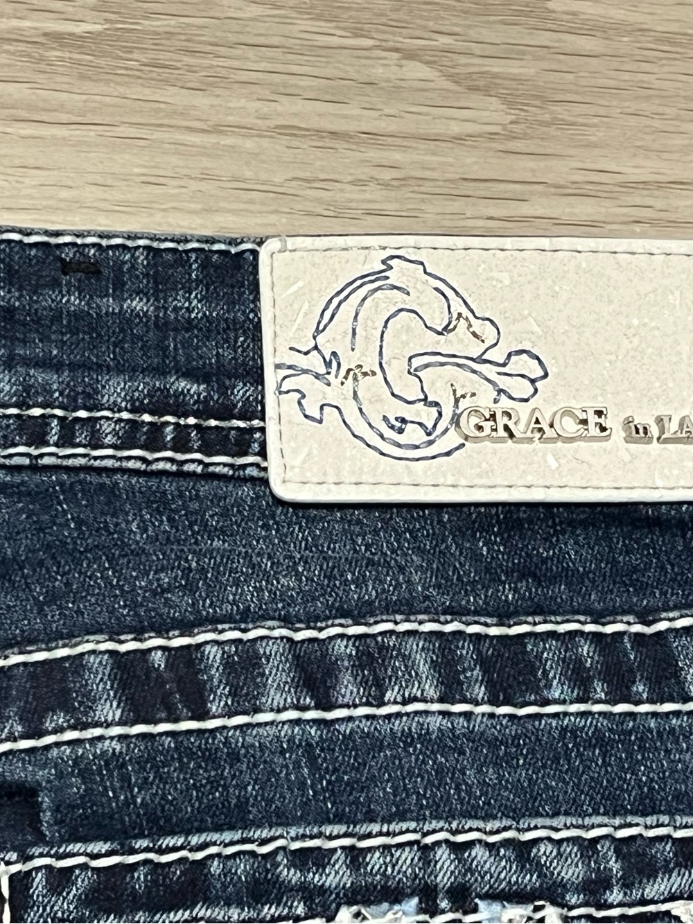 Grace in LA Dark Blue Sz 30 Bootcut Jeans with Embroidered Pocket Detail 32x32 - Picture 6 of 16